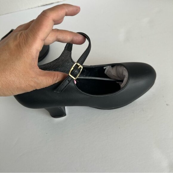 Capezio - Women's Manhattan Xtreme Tap Shoes - Black. Size: 4W. NIB. (1839) - Picture 9 of 16